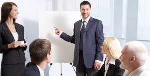 TRAINING STRATEGI MANAJEMEN MUTU UNTUK KEUNTUNGAN FINANSIAL BERDASARKAN ISO 10014:2006