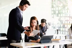 TRAINING MEMULAI KARIER DI INDUSTRI
